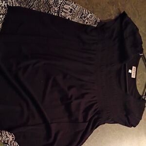 Elegant Black Short Sleeve Shirt